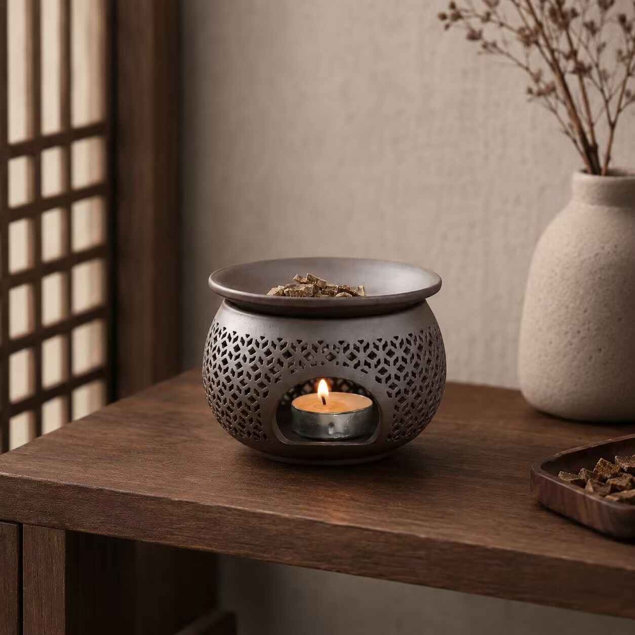 Ceramic Carved Incense Burner  - Home Fragrance Candles recension och pris